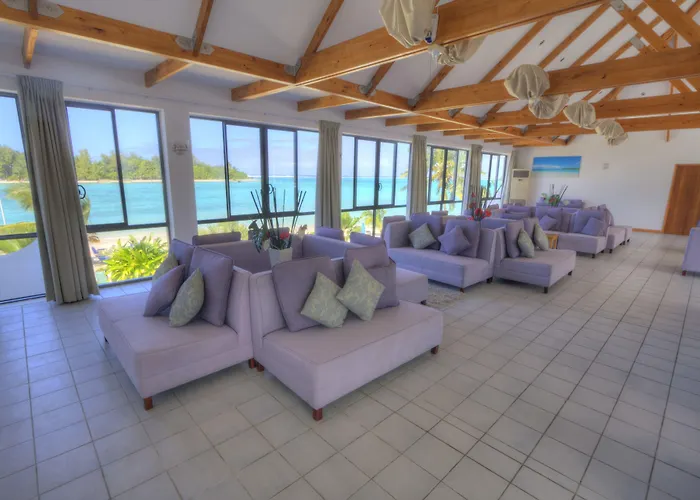 Muri Beach Club Hotel