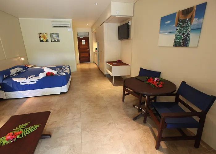Sunset Resort (Adults Only)